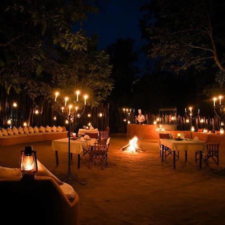 Singinawa Jungle Lodge Kanha Lagma Buitenkant foto